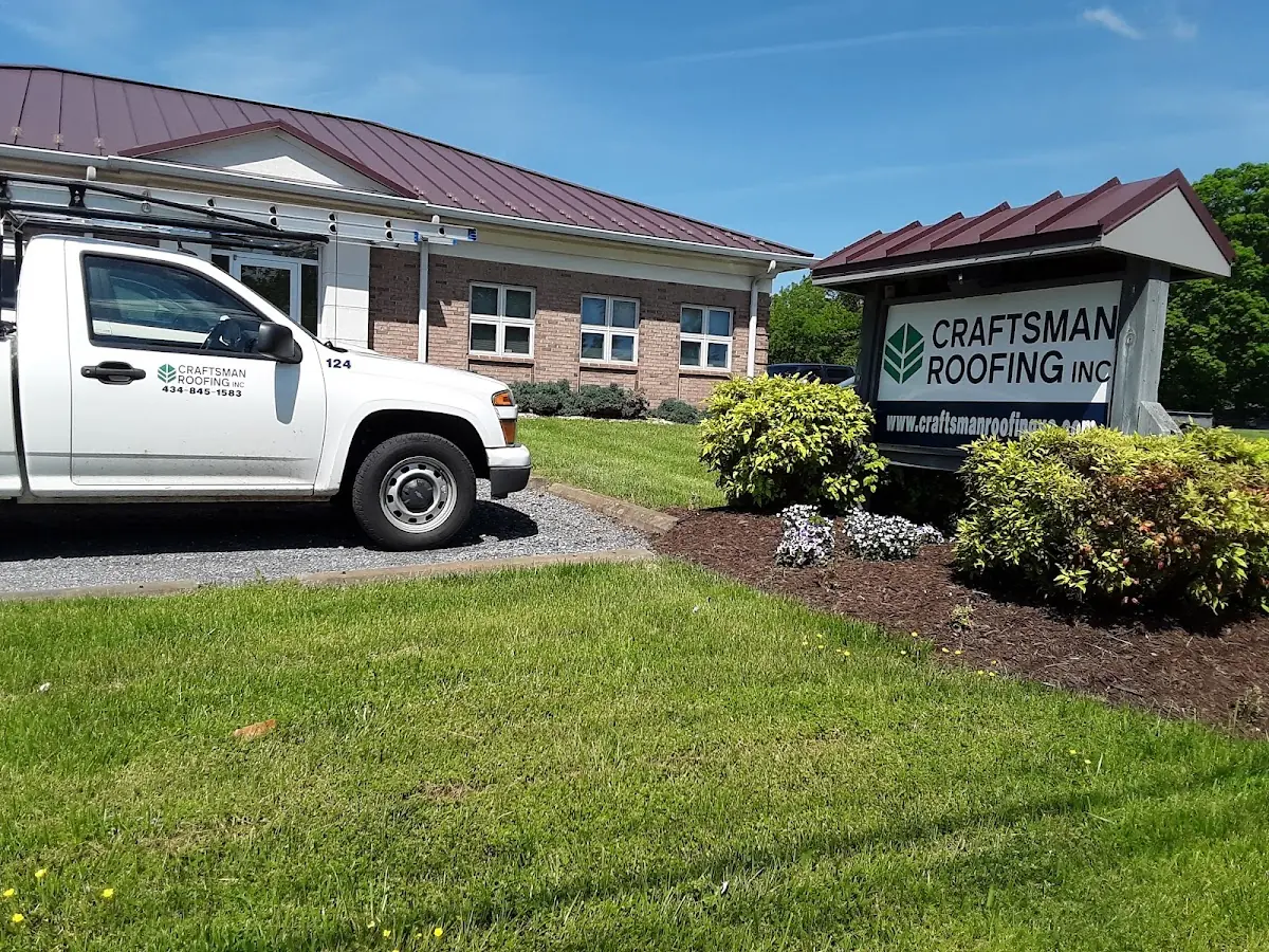 Quality Chimney Repair by experienced craftsmen in Laura